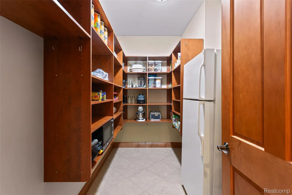 13733 Crooked Creek Lane Ash Township, MI 48117