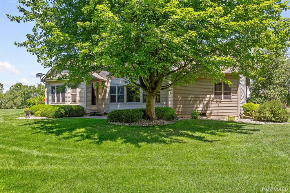 13733 Crooked Creek Lane Ash Township, MI 48117