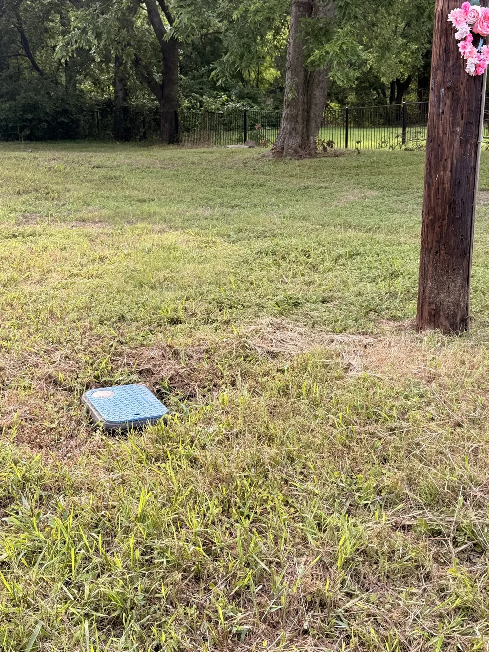 502 Denison Street Bells, TX 75414