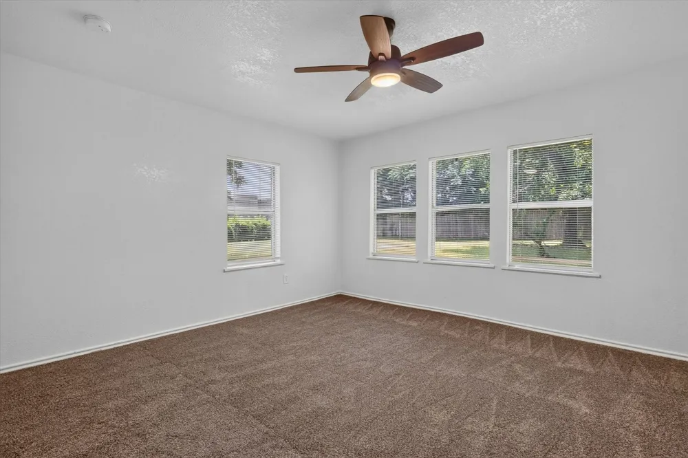 5301 Scoggins Street Sansom Park, TX 76114