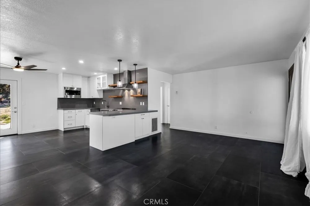 61381 Alta Mura Joshua Tree, CA 92252