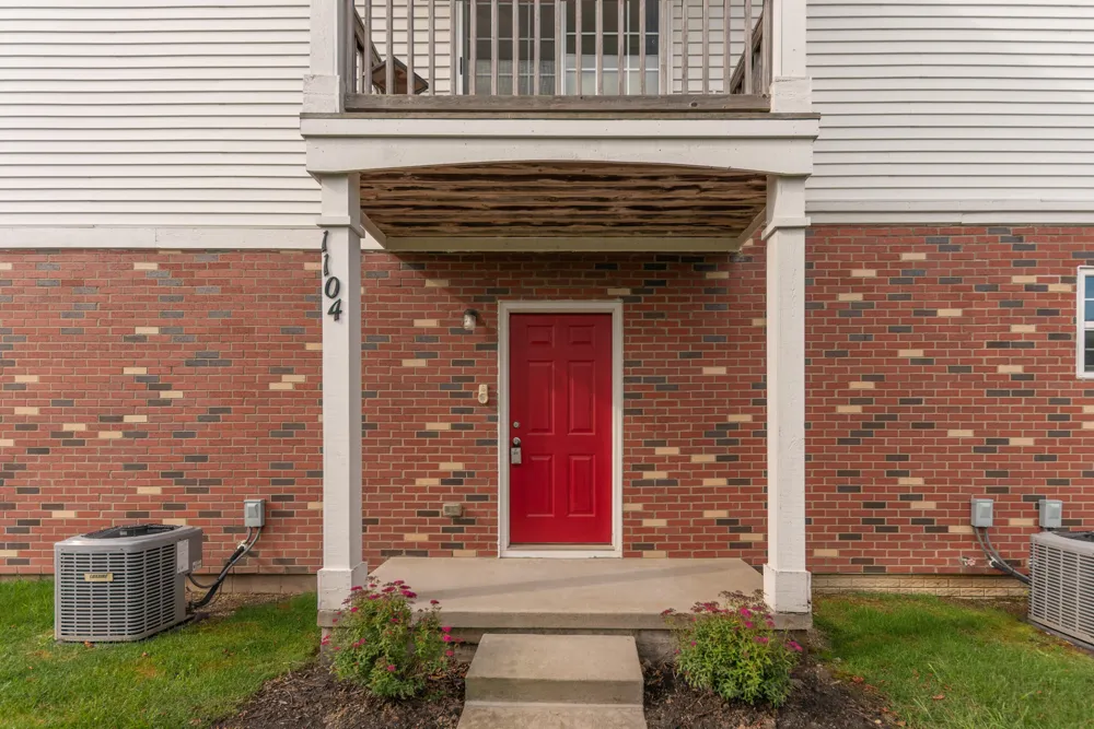 1104 Riversedge Drive Saline, MI 48176
