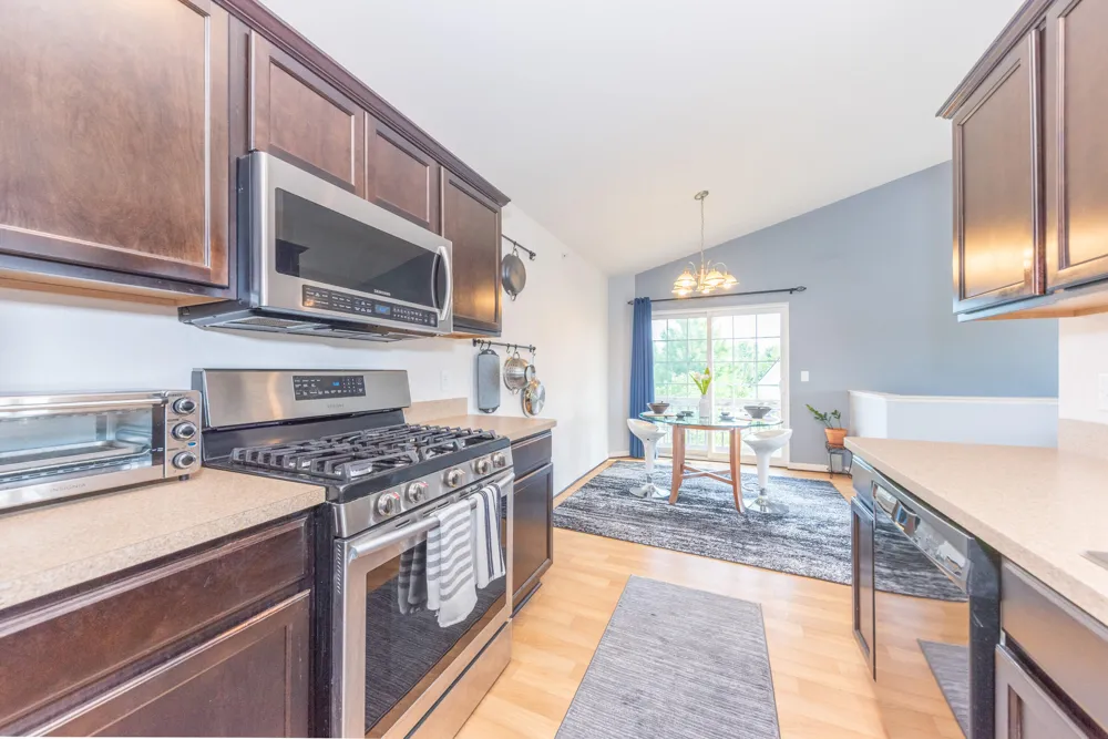 1104 Riversedge Drive Saline, MI 48176