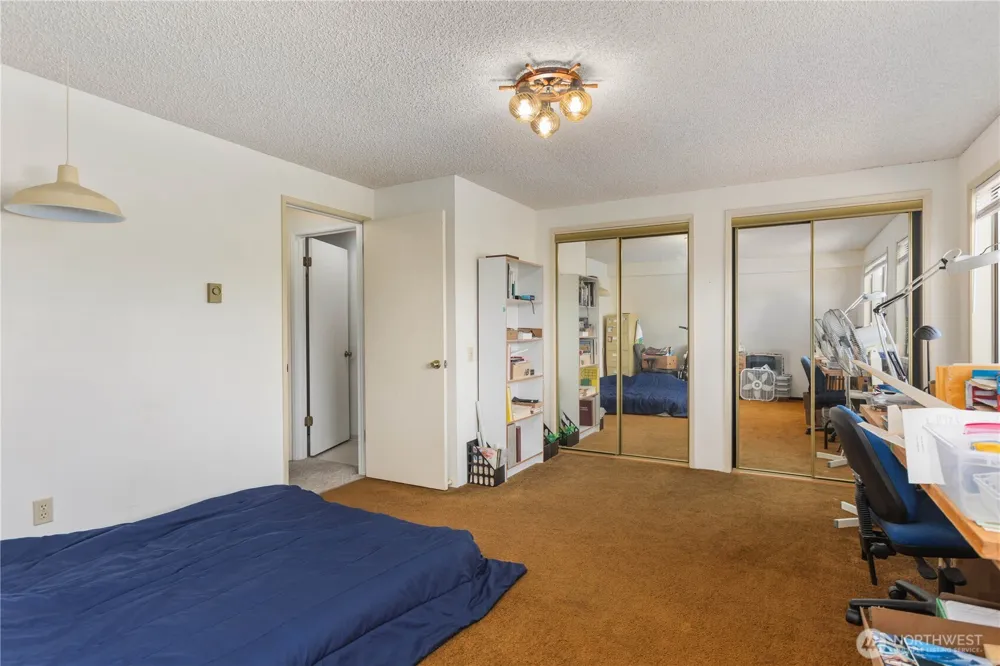 350 Olympic Drive E Grapeview, WA 98546