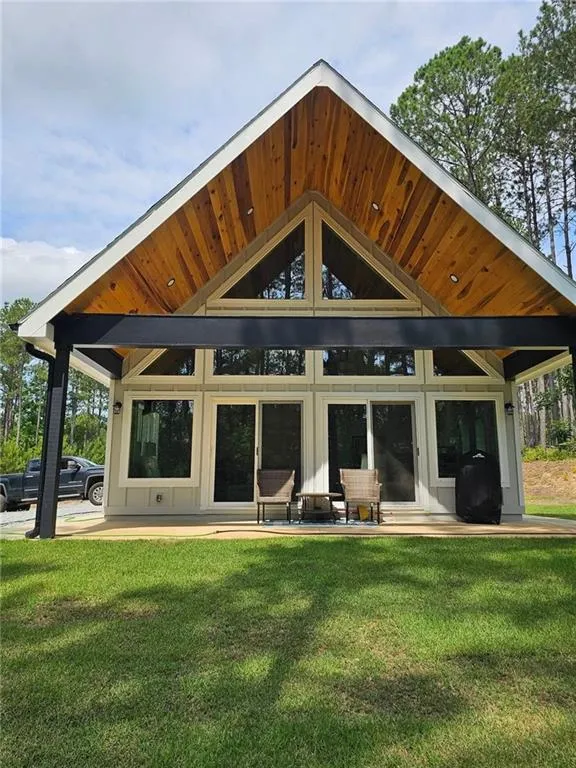 2595 Omaha Drive Elberton, GA 30635