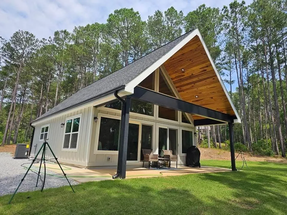 2595 Omaha Drive Elberton, GA 30635