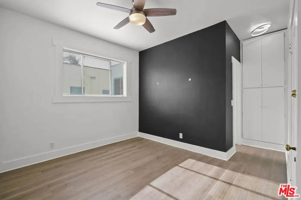 1821 Grace Avenue Los Angeles, CA 90028