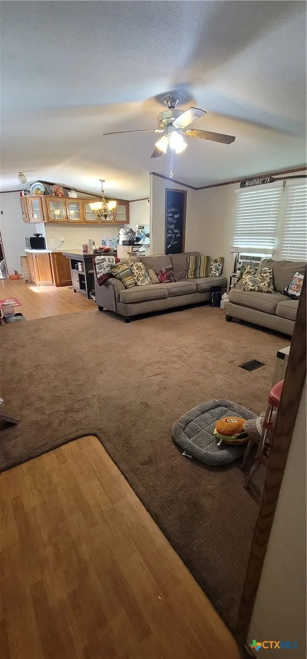 706 W Cleveland Avenue Seadrift, TX 77983