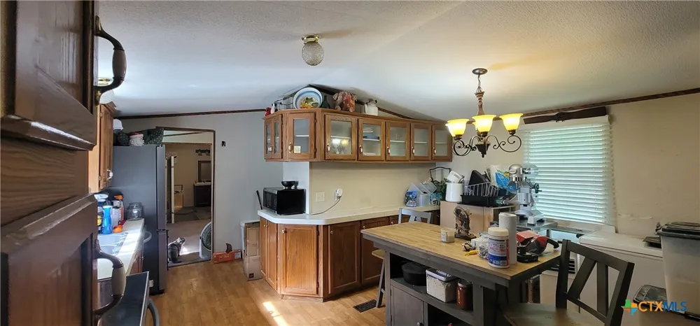 706 W Cleveland Avenue Seadrift, TX 77983