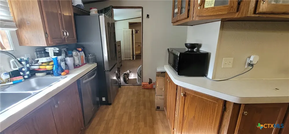 706 W Cleveland Avenue Seadrift, TX 77983