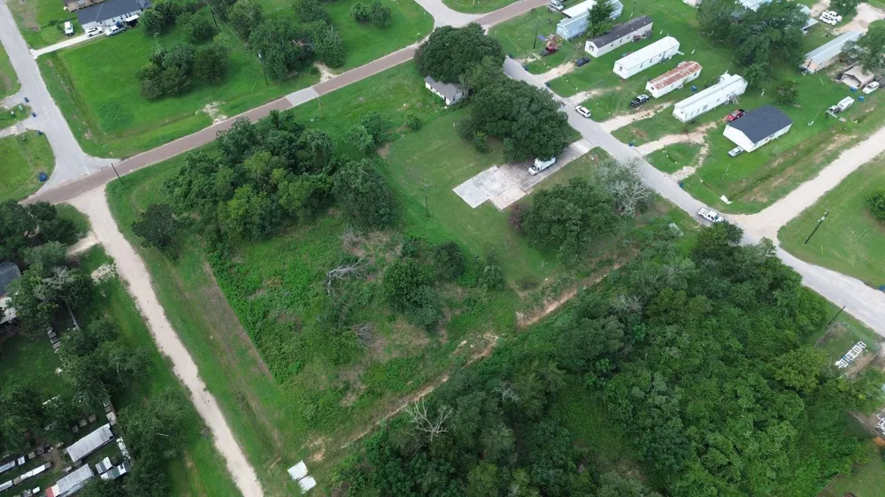210 5th Street Hempstead, TX 77445
