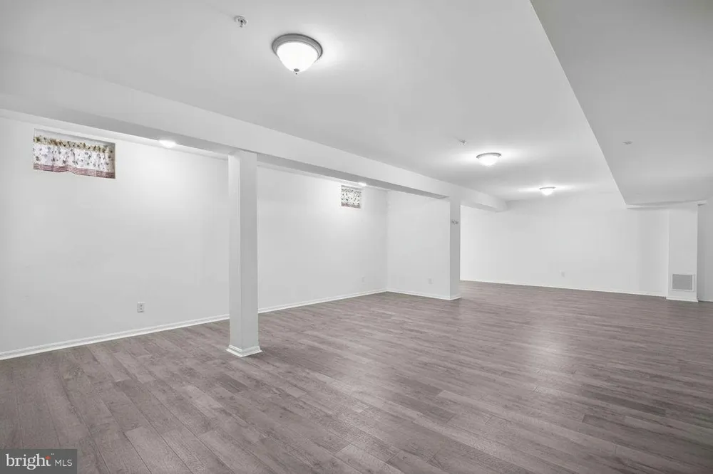 7406 WHITE PLAINS LANE Brandywine, MD 20613