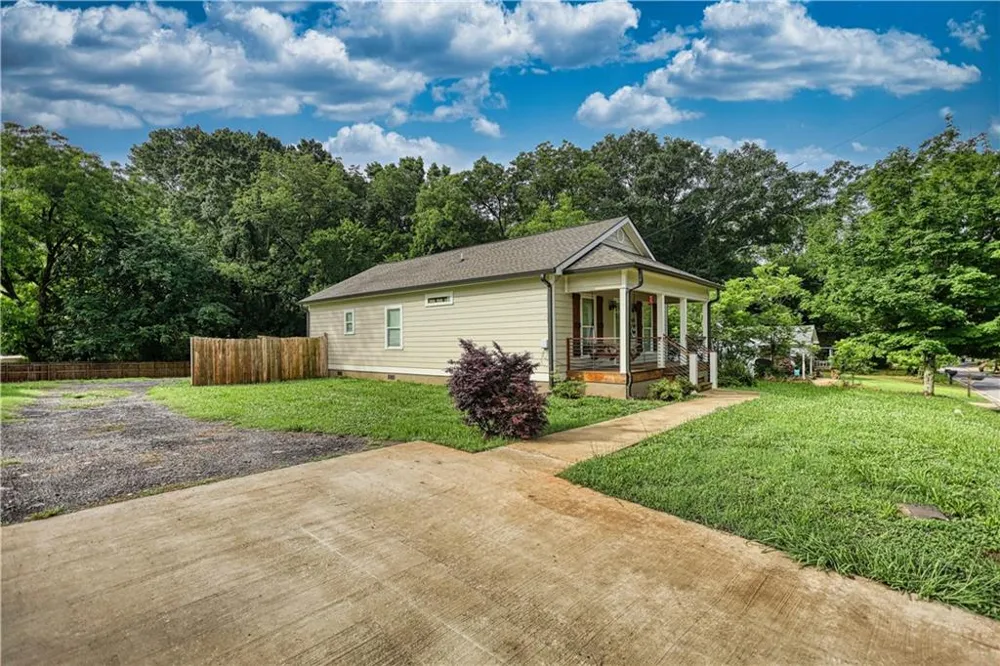 840 Pearl Street Madison, GA 30650