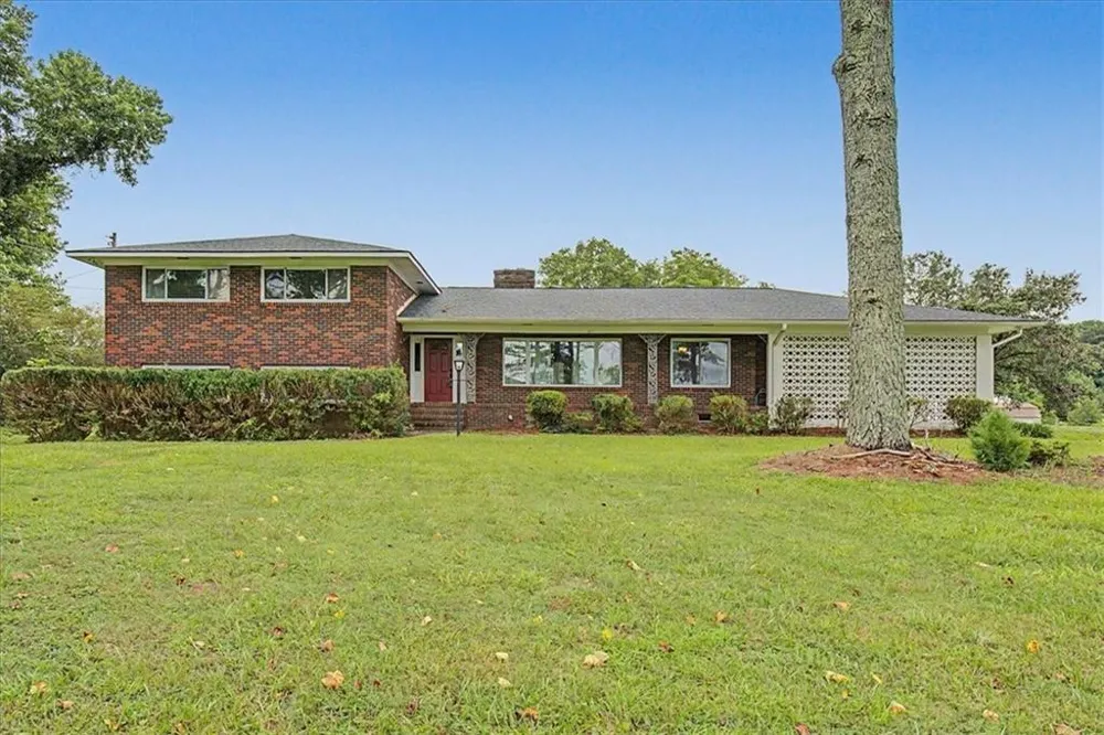 1314 Cave Springs Road Cedartown, GA 30125