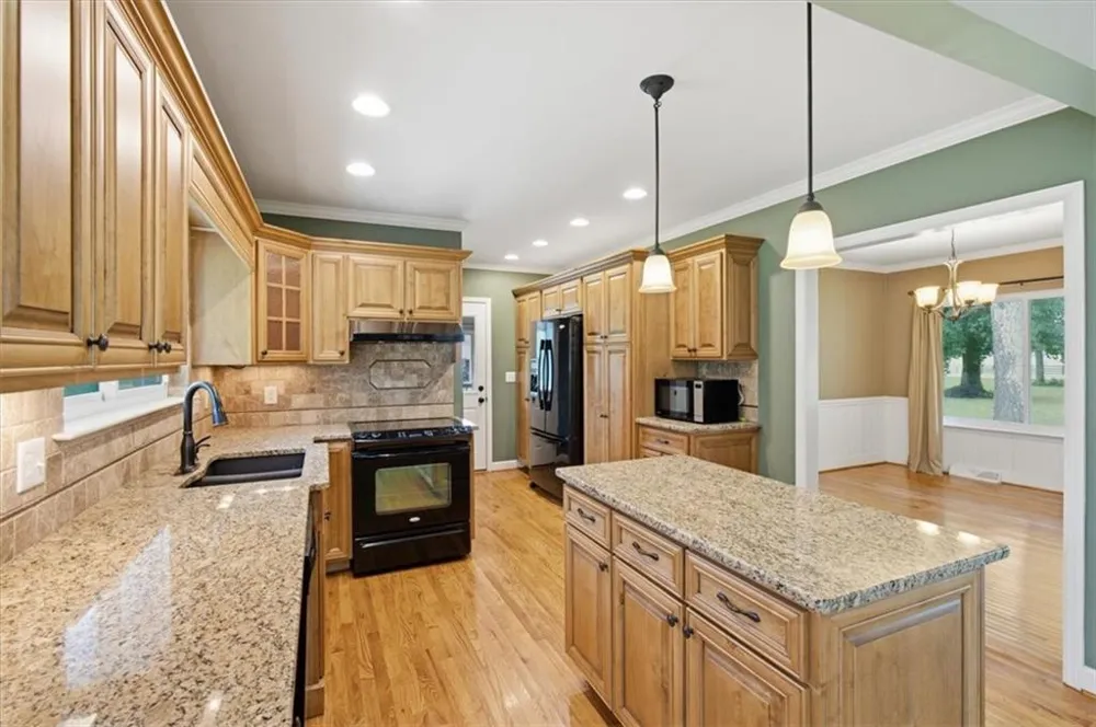 1314 Cave Springs Road Cedartown, GA 30125
