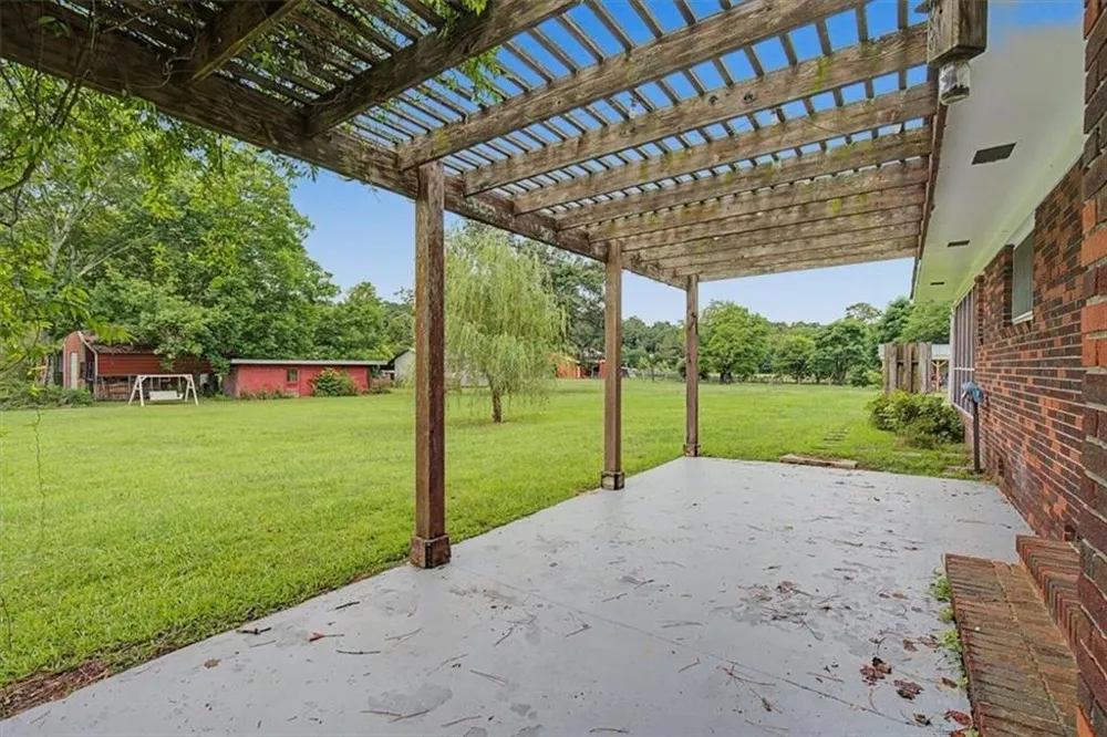 1314 Cave Springs Road Cedartown, GA 30125