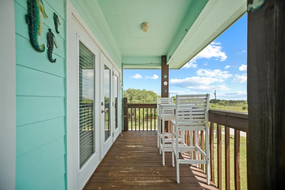 23 Macey Street Port O Connor, TX 77982