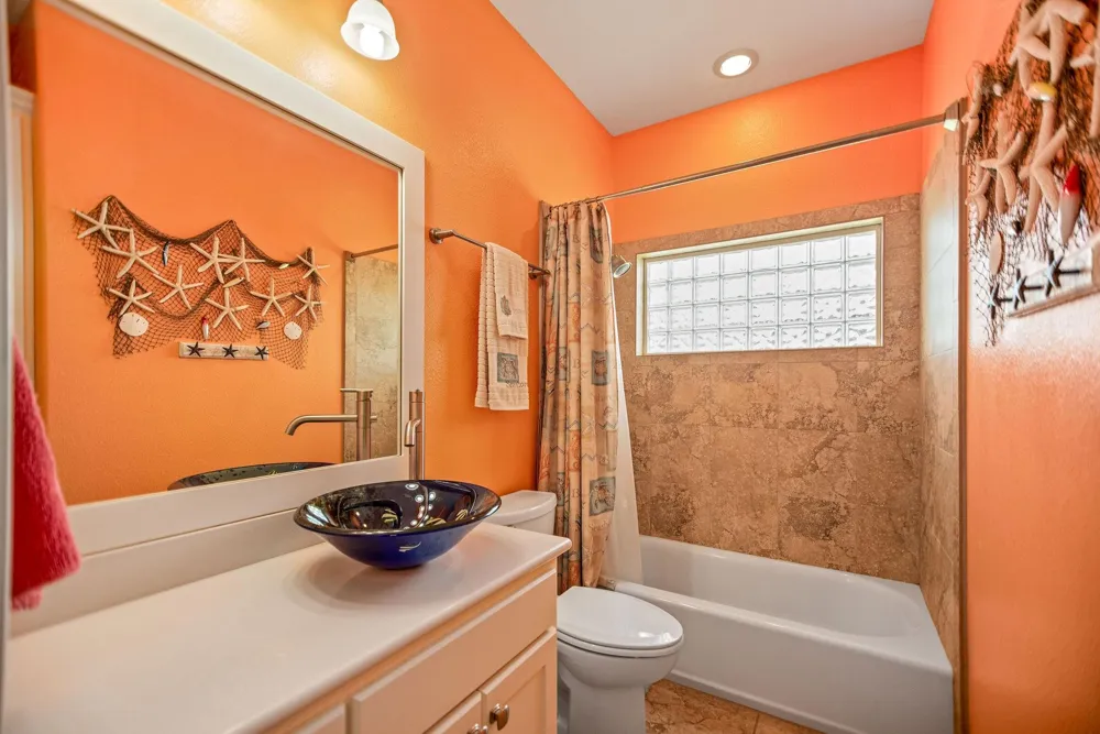 23 Macey Street Port O Connor, TX 77982