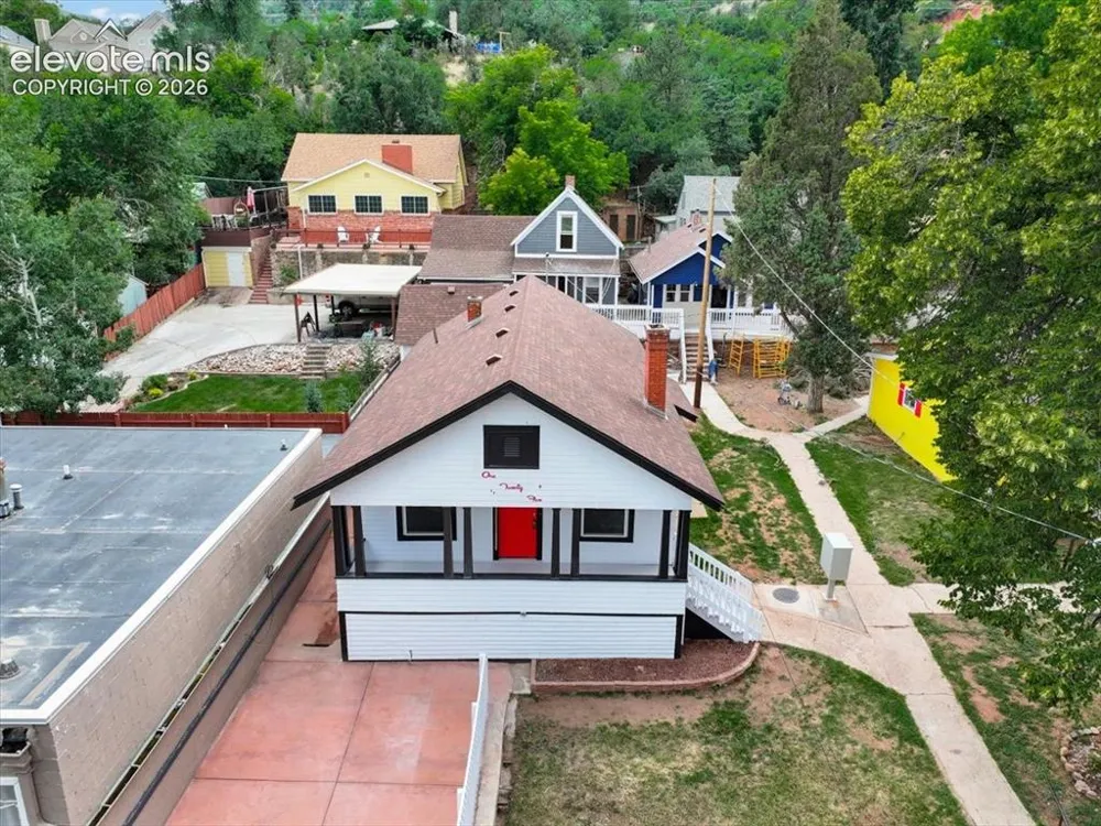 125 Ruxton Avenue Manitou Springs, CO 80829