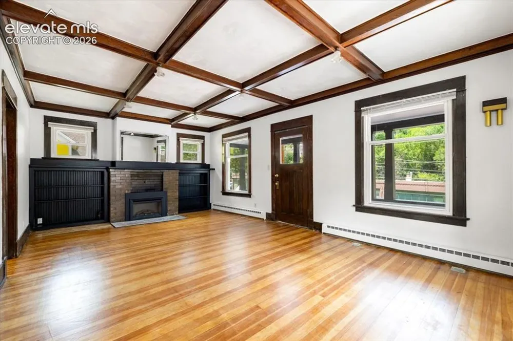 125 Ruxton Avenue Manitou Springs, CO 80829