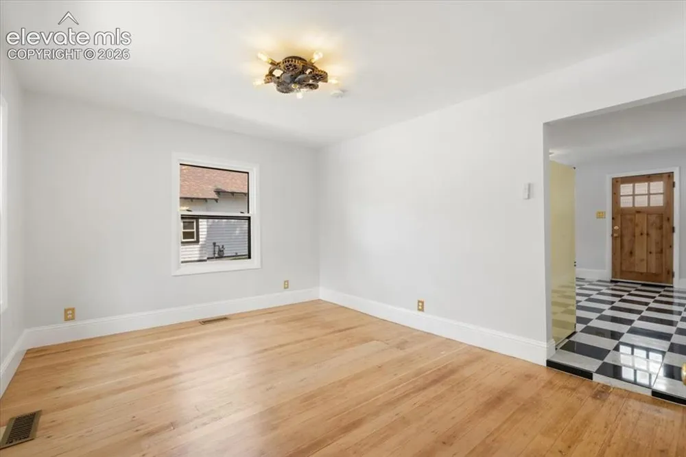 129 Ruxton Avenue Manitou Springs, CO 80829