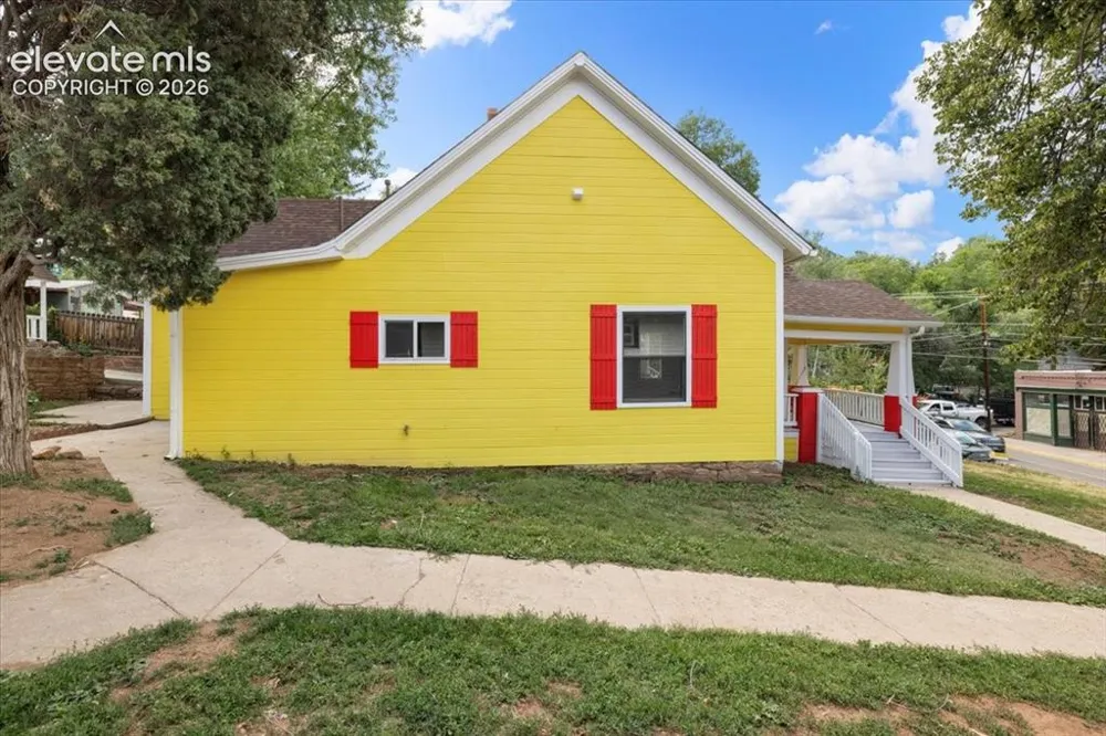 129 Ruxton Avenue Manitou Springs, CO 80829