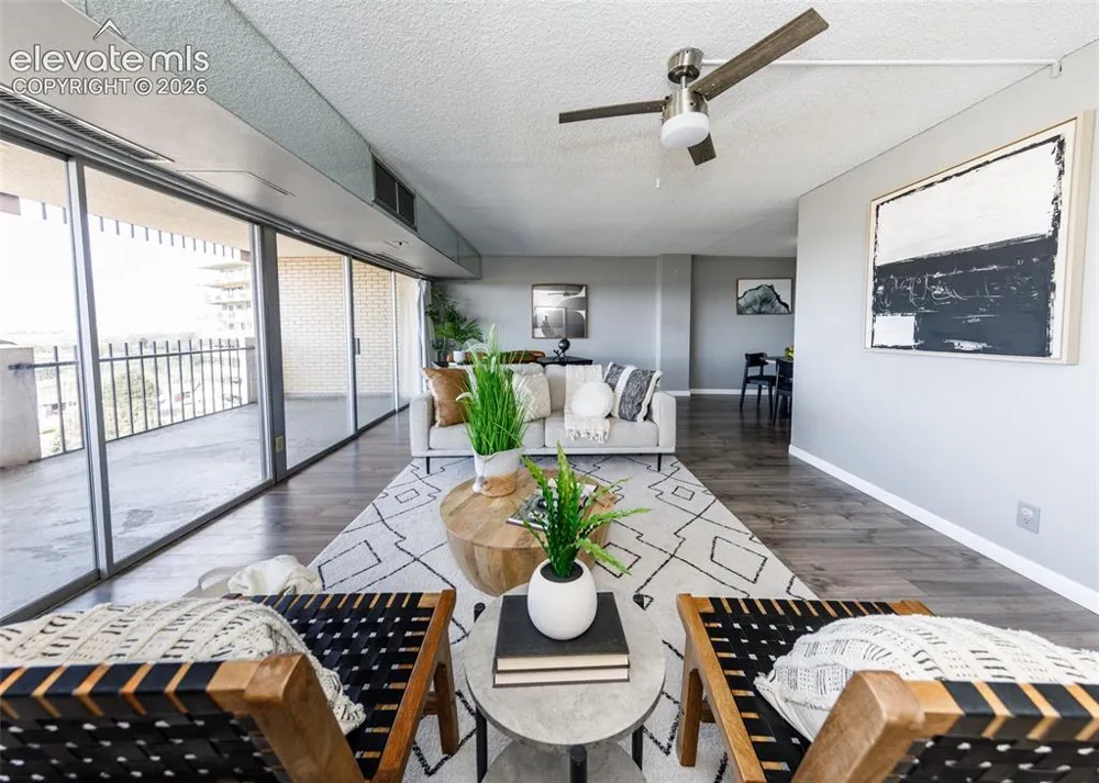 411 Lakewood Circle #B913 Colorado Springs, CO 80910