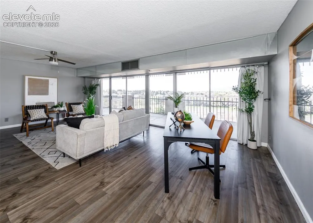 411 Lakewood Circle #B913 Colorado Springs, CO 80910