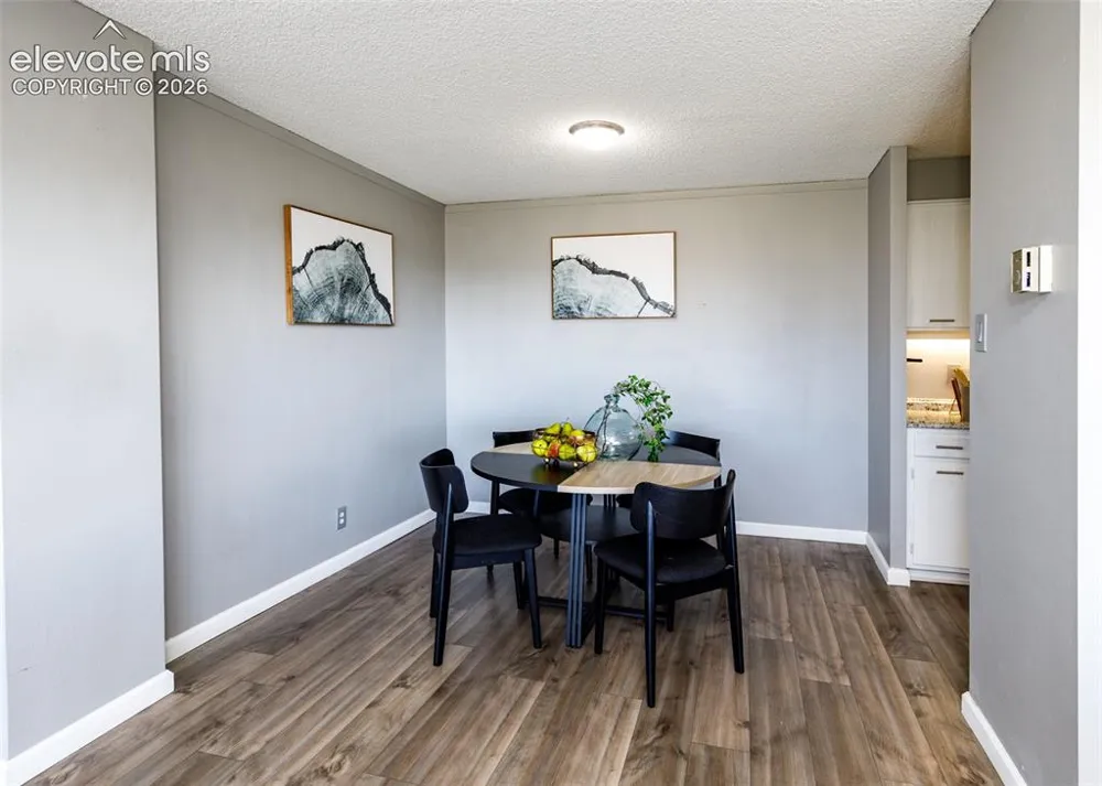 411 Lakewood Circle #B913 Colorado Springs, CO 80910