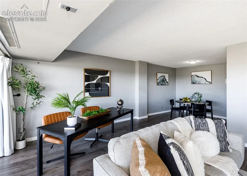 411 Lakewood Circle #B913 Colorado Springs, CO 80910