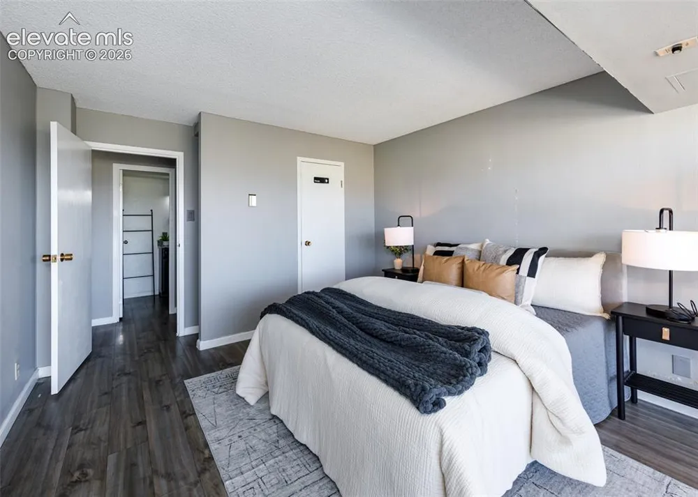 411 Lakewood Circle #B913 Colorado Springs, CO 80910