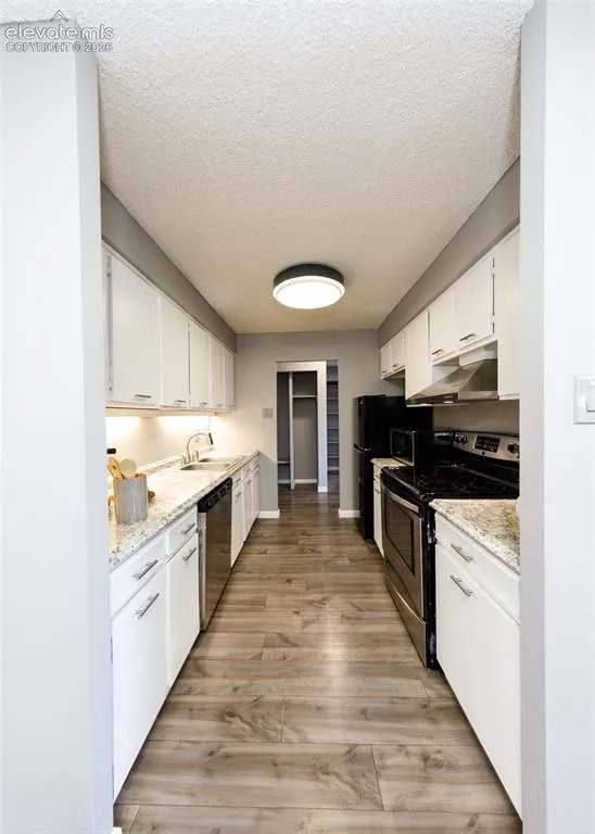 411 Lakewood Circle #B913 Colorado Springs, CO 80910