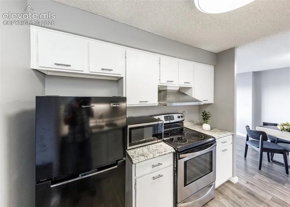 411 Lakewood Circle #B913 Colorado Springs, CO 80910