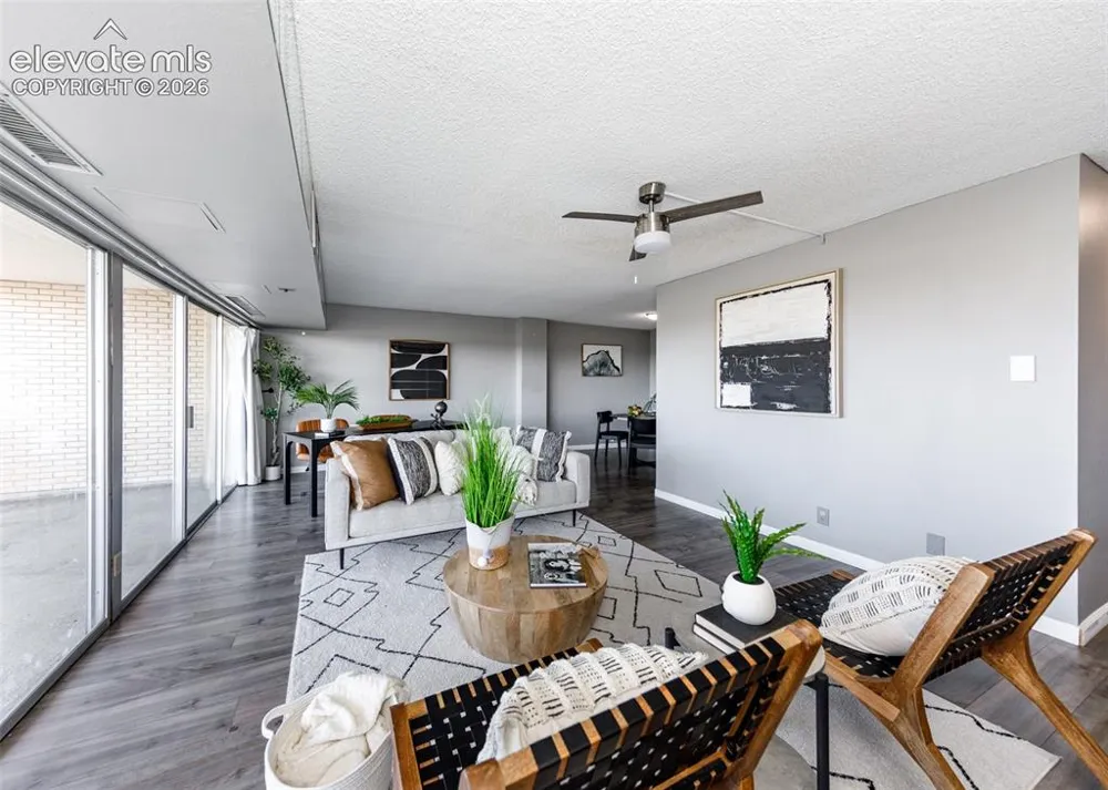 411 Lakewood Circle #B913 Colorado Springs, CO 80910