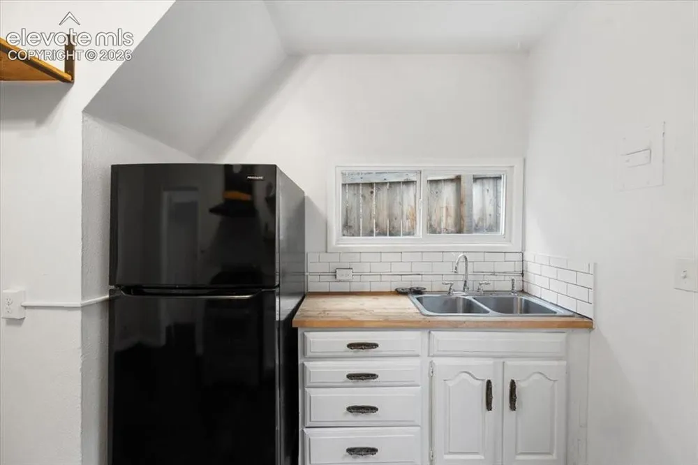 125 Ruxton Avenue #R Manitou Springs, CO 80829