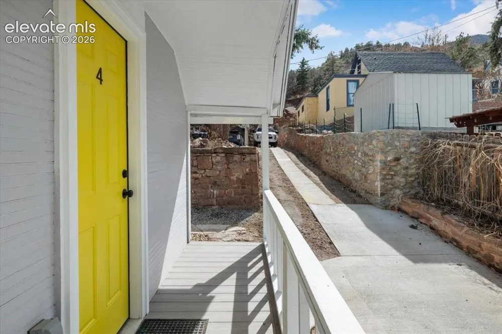 125 Ruxton Avenue #R Manitou Springs, CO 80829