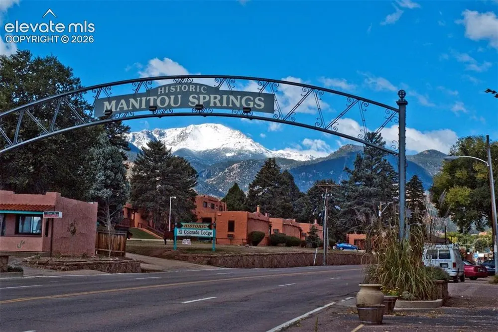 125 Ruxton Avenue #R Manitou Springs, CO 80829
