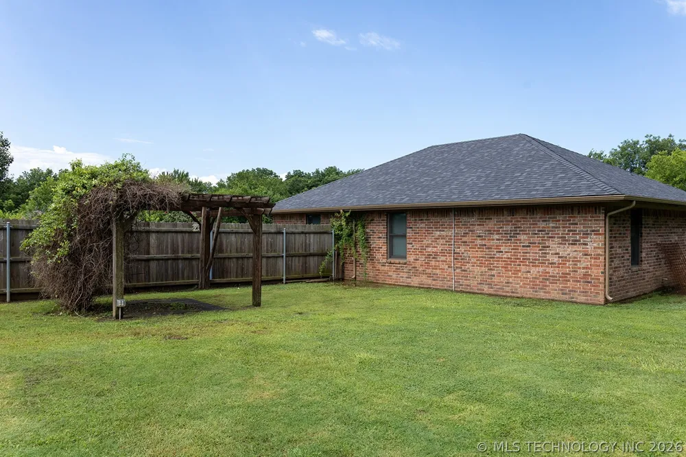 70 Hardrock Durant, OK 74701