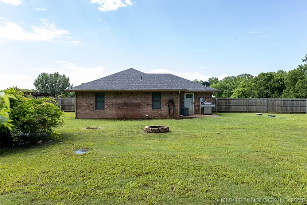70 Hardrock Durant, OK 74701