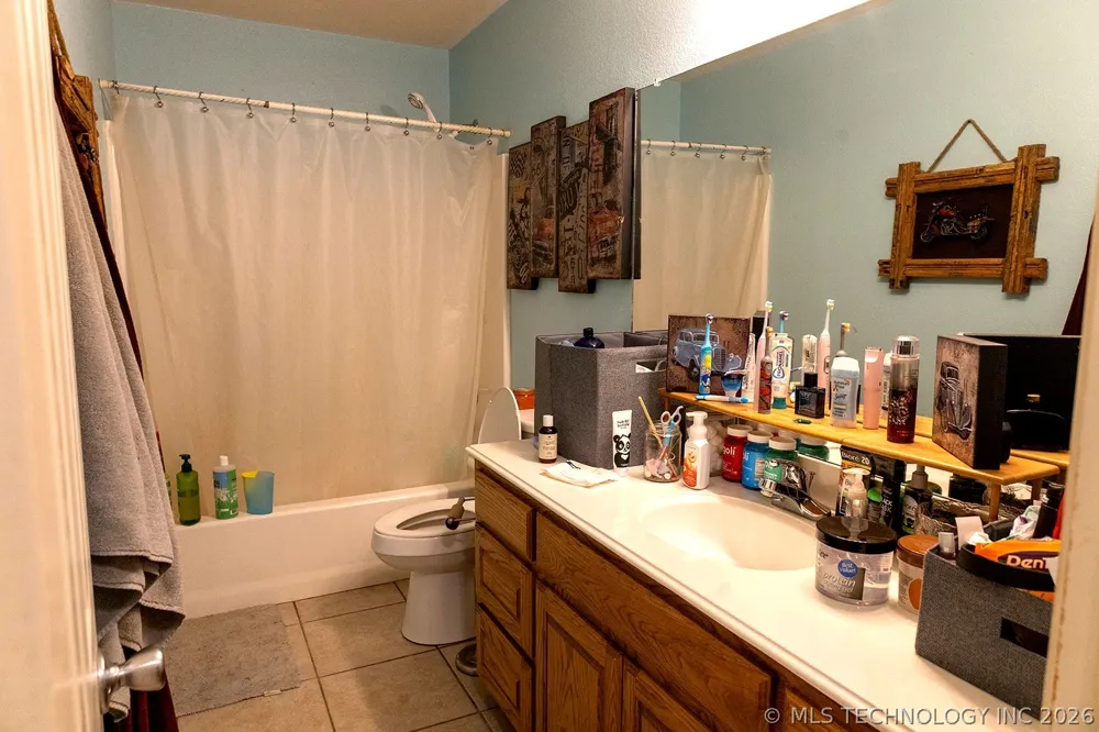 70 Hardrock Durant, OK 74701