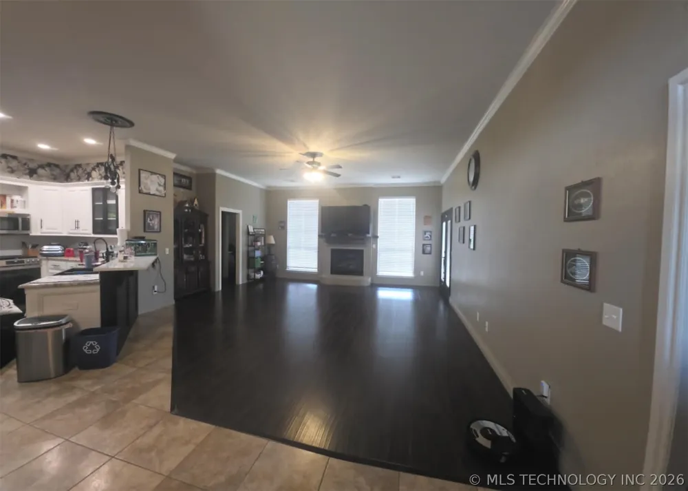 10915 Blue Sky Drive Midwest City, OK 73130