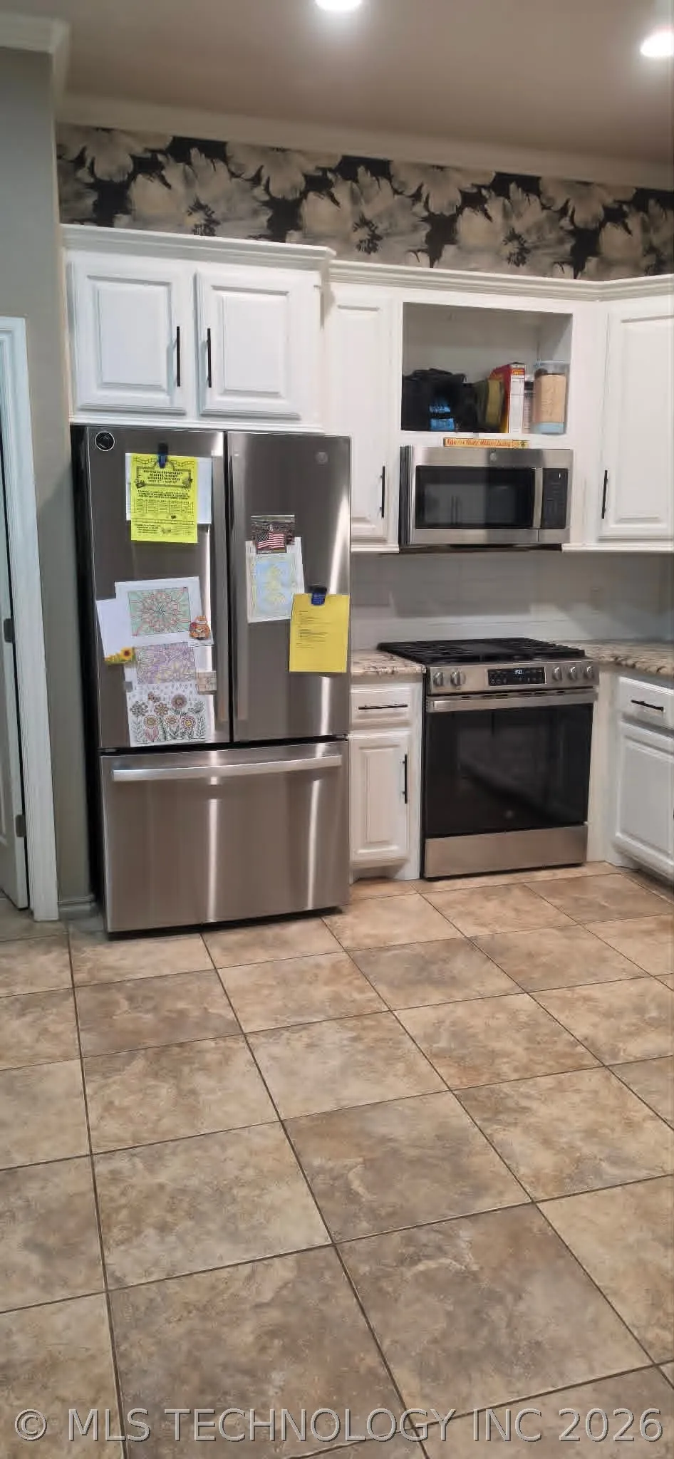 10915 Blue Sky Drive Midwest City, OK 73130