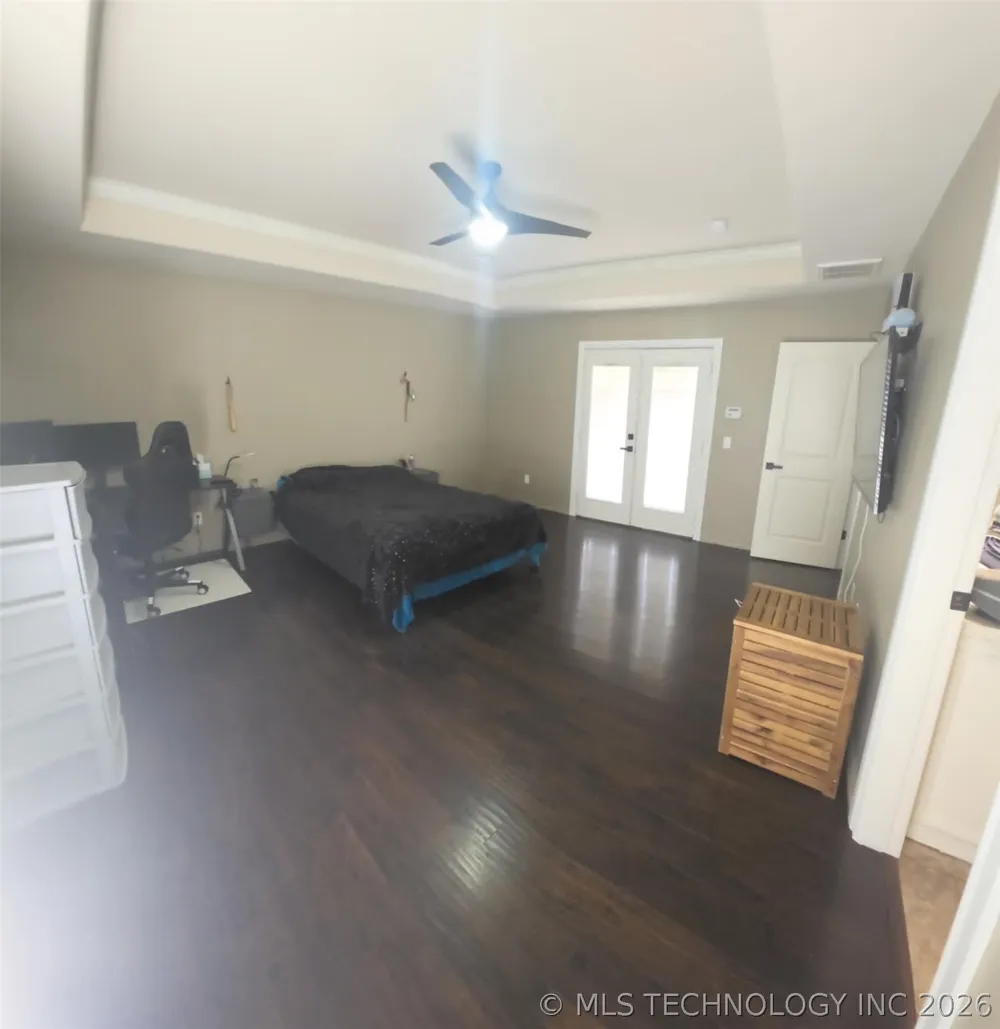10915 Blue Sky Drive Midwest City, OK 73130