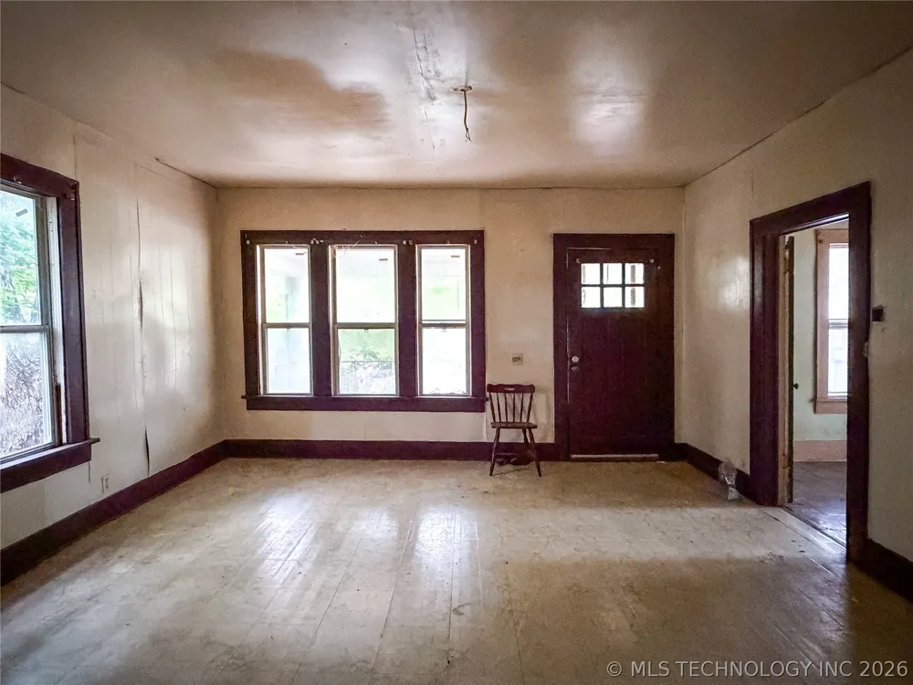 315 W 5th Street Hominy, OK 74035
