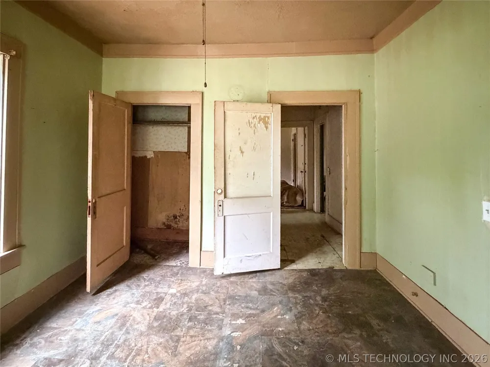 315 W 5th Street Hominy, OK 74035