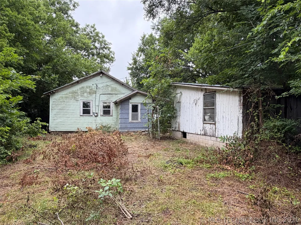 315 W 5th Street Hominy, OK 74035