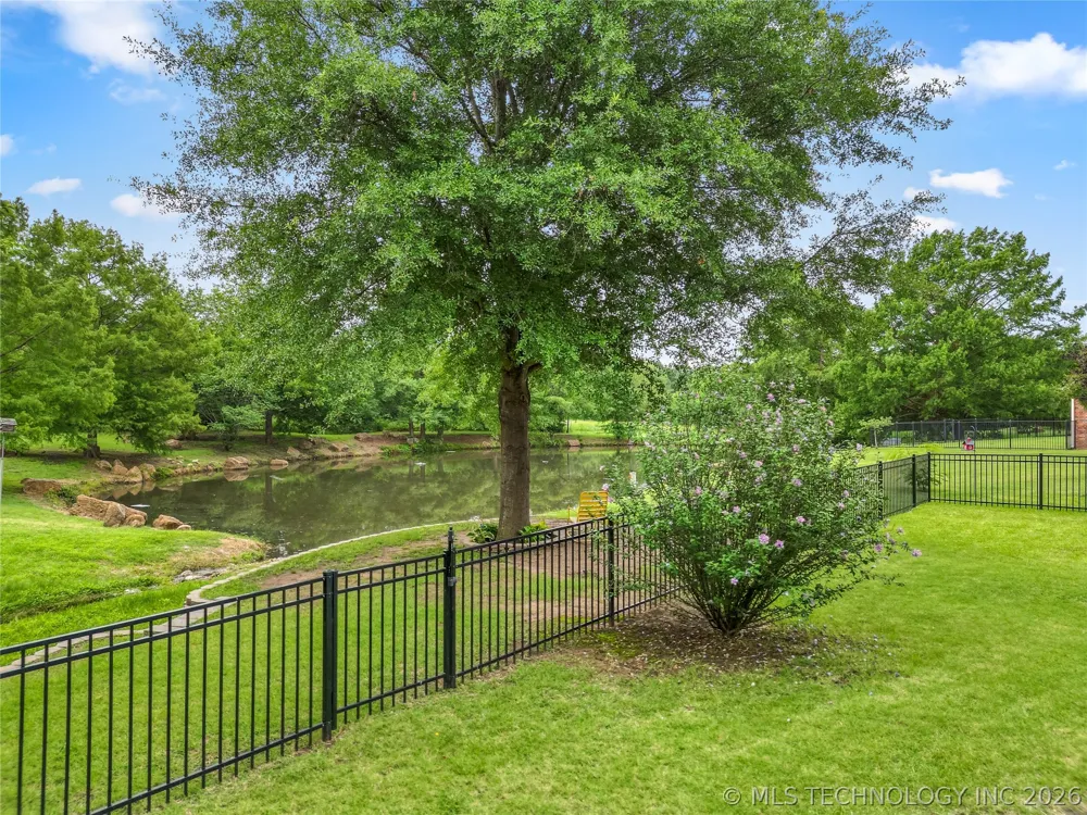 828 Sunset Court Ardmore, OK 73401