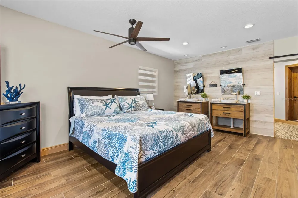 357 LA HACIENDA DRIVE Indian Rocks Beach, FL 33785