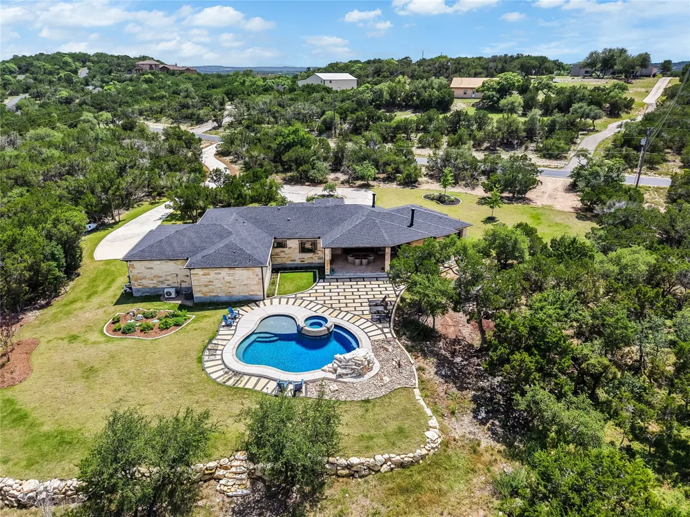 7710 Ladera Trail Jonestown, TX 78645
