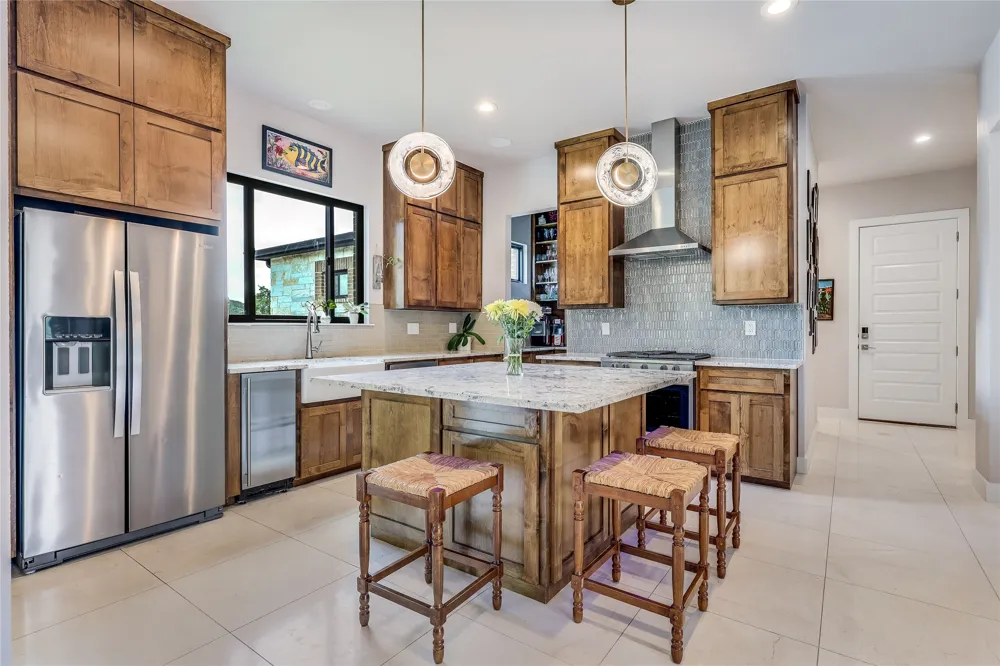 7710 Ladera Trail Jonestown, TX 78645